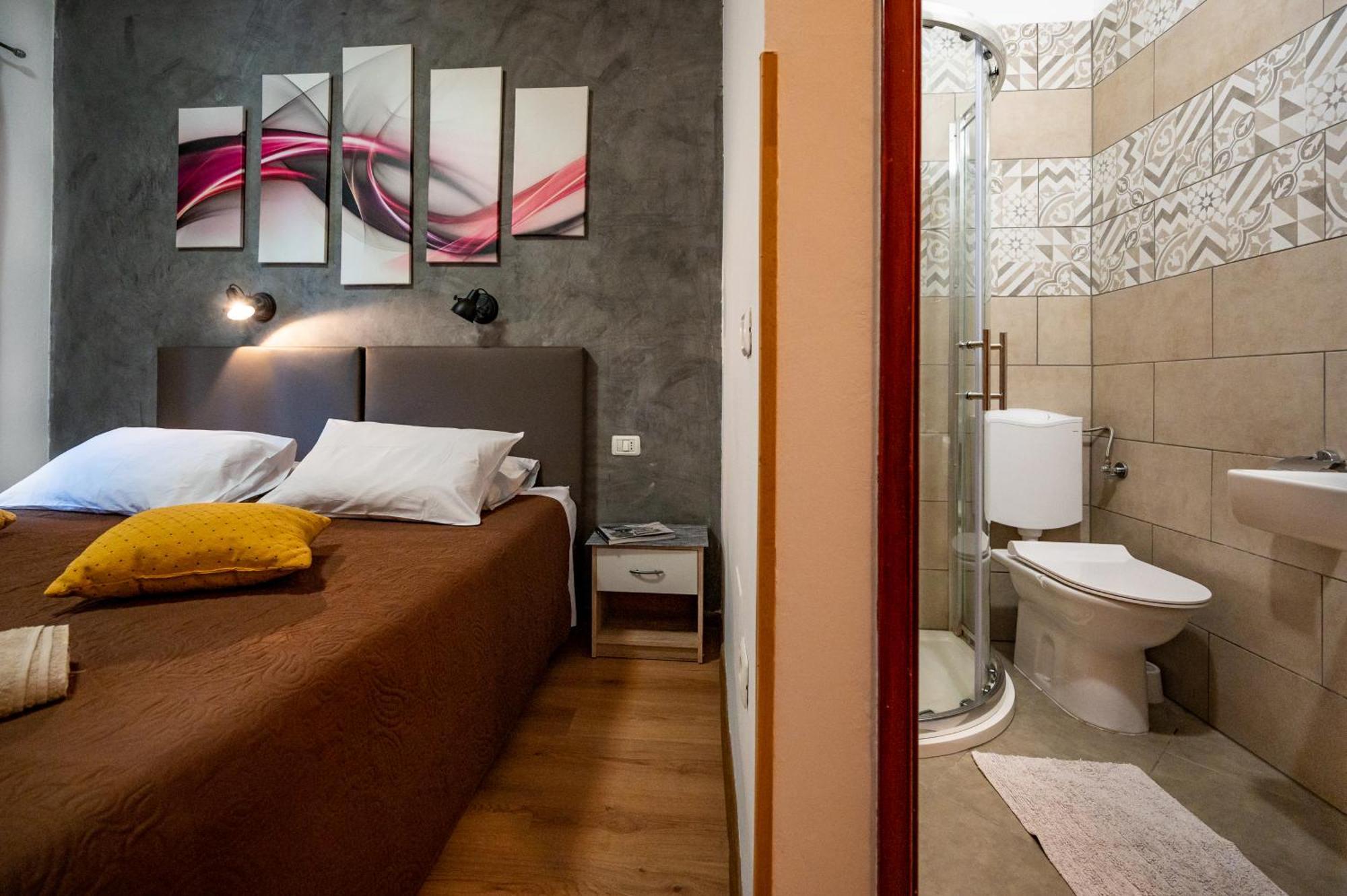 Sonia Rooms Pula Exterior photo